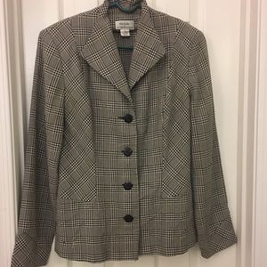 Lightweight Blazer